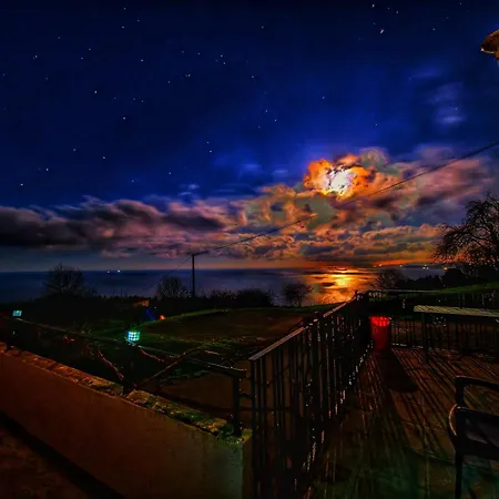 Matzuri Nekazal Turismoa Farmház Mutriku